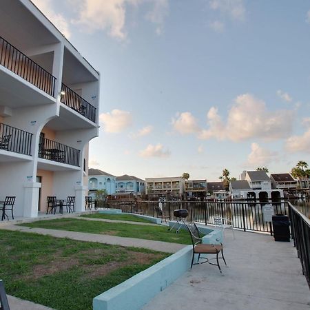 Windwater Hotel And Marina South Padre Island Exterior photo