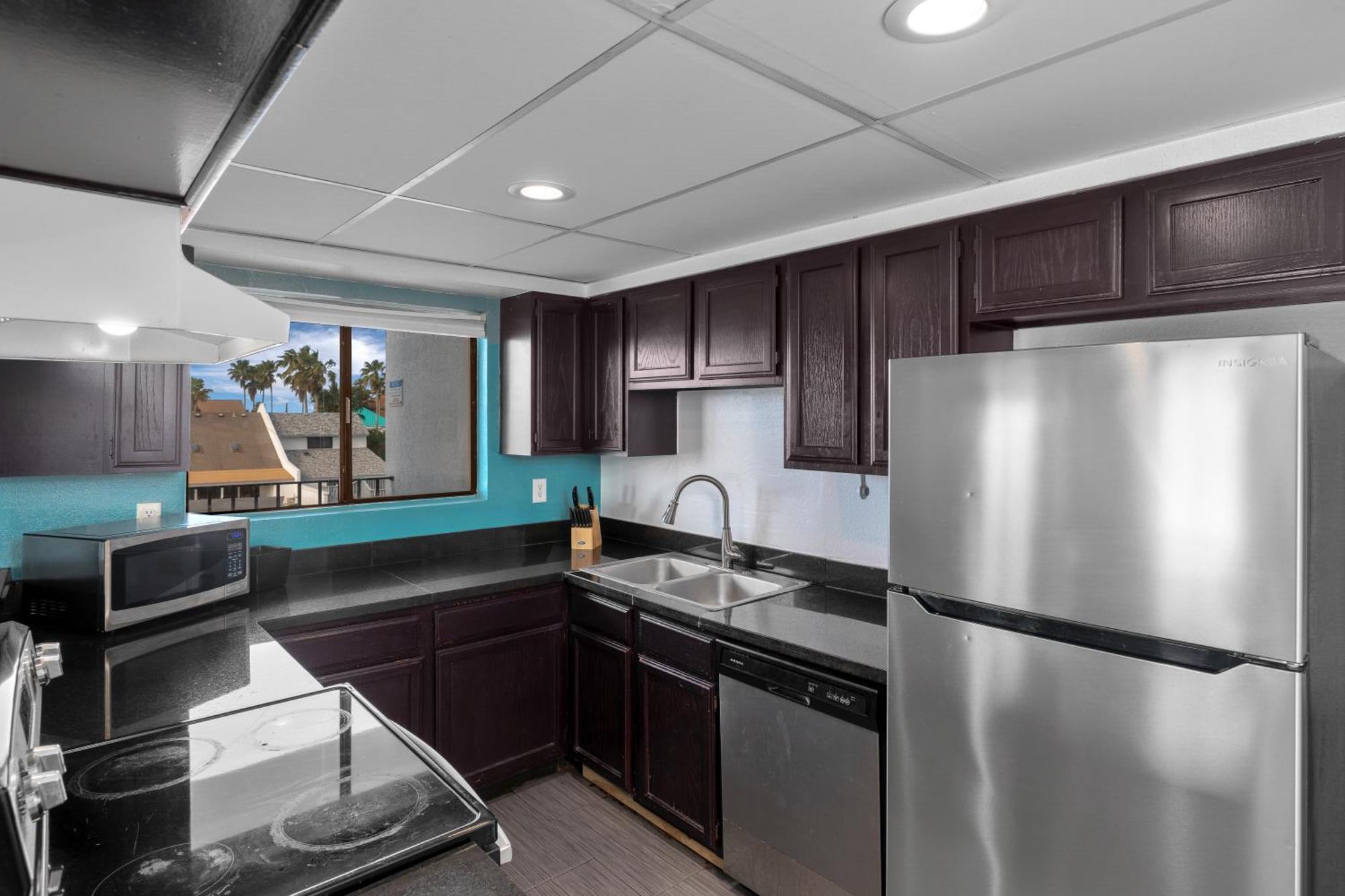 Windwater Hotel And Marina South Padre Island Room photo